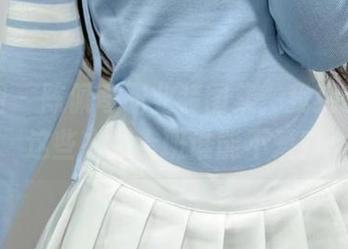 微密圈 – 陈佩奇职业装图集，我就想知道这些衣服上班谁能不爱？