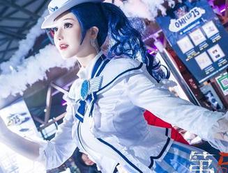 露儿大魔王化身“菲欧娜”，她的套图让你惊掉下巴