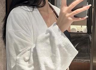 微密圈 – 说好的酒店休息呢？免费美图直接让我失去了对现实的期待，鱼神鱼你让我变成路人甲啦！