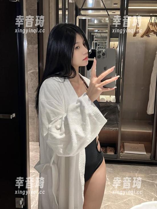微密圈 - 说好的酒店休息呢？免费美图直接让我失去了对现实的期待，鱼神鱼你让我变成路人甲啦！